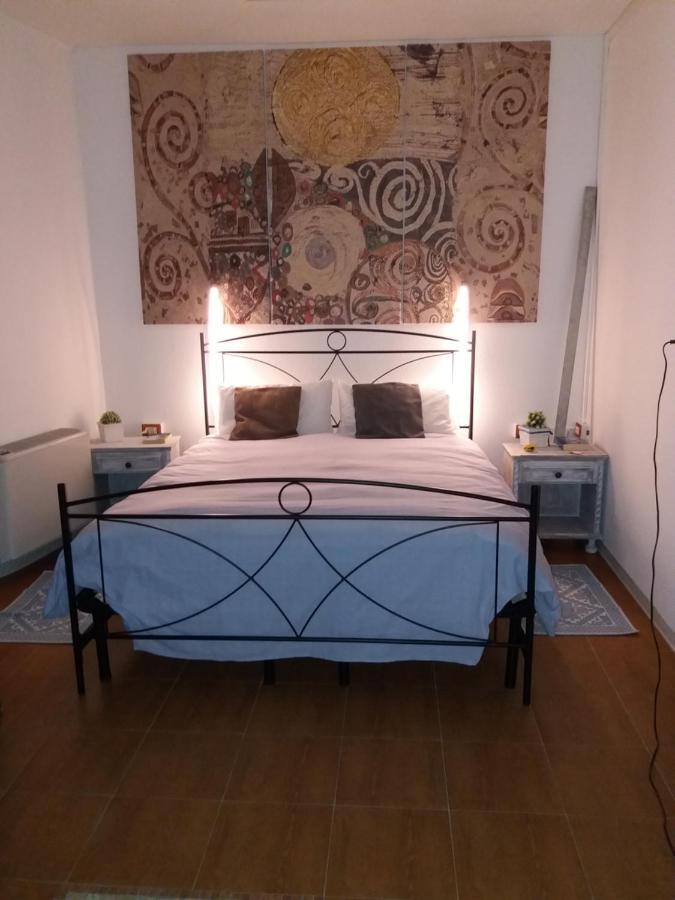 Lughera B&B Tula Ngoại thất bức ảnh